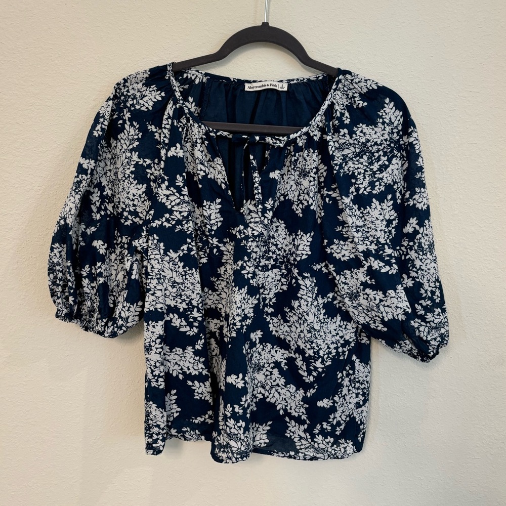 Abercrombie & Fitch blouse